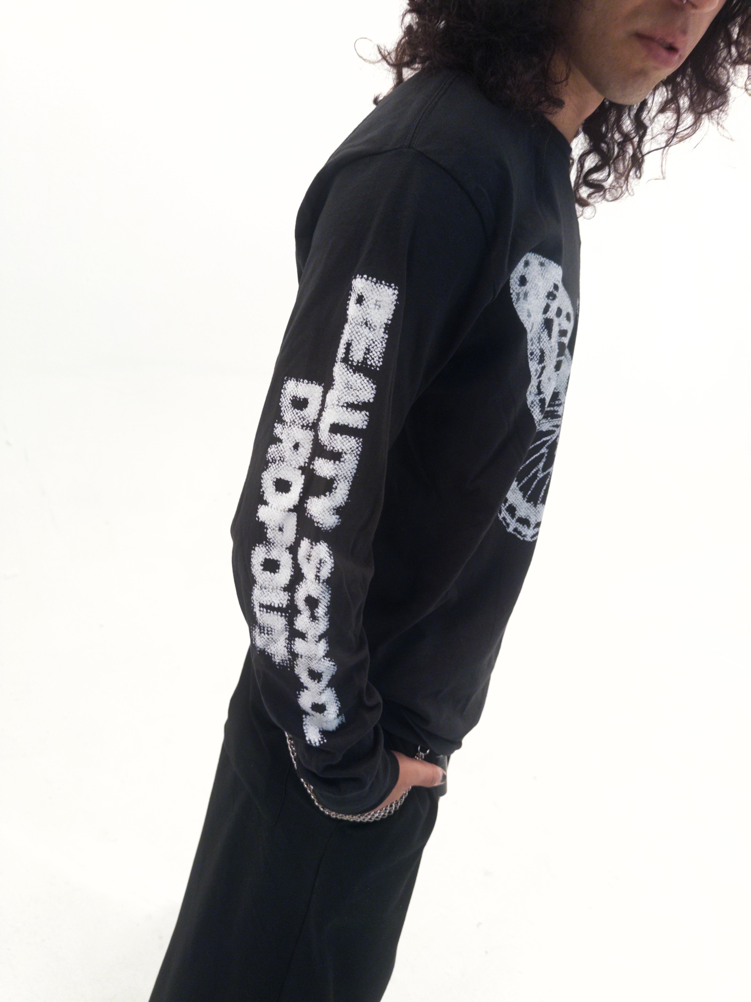 BUTTERFLY LONG SLEEVE